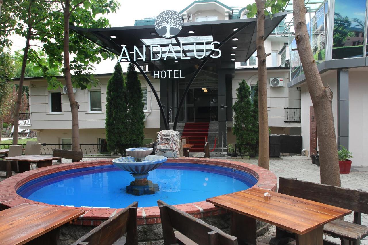 Hotel Andalus Skopje Exterior photo