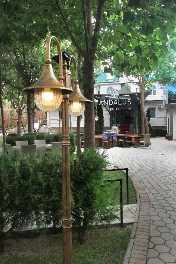 Hotel Andalus Skopje Exterior photo
