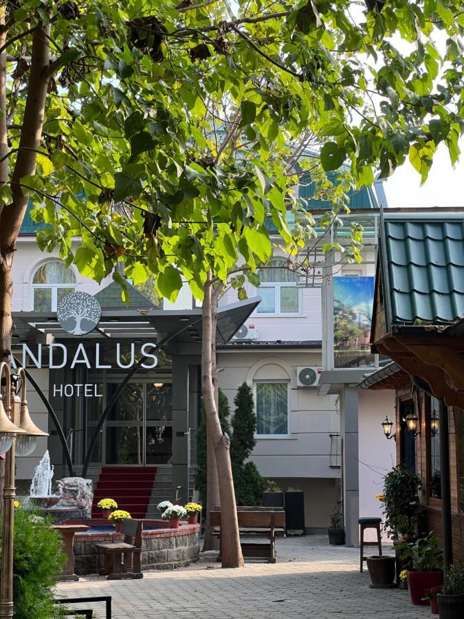 Hotel Andalus Skopje Exterior photo